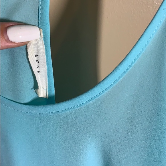 Light blue high low tank top - Picture 2 of 3